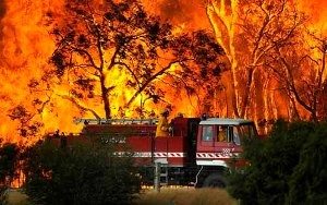 bushfire-firetruck
